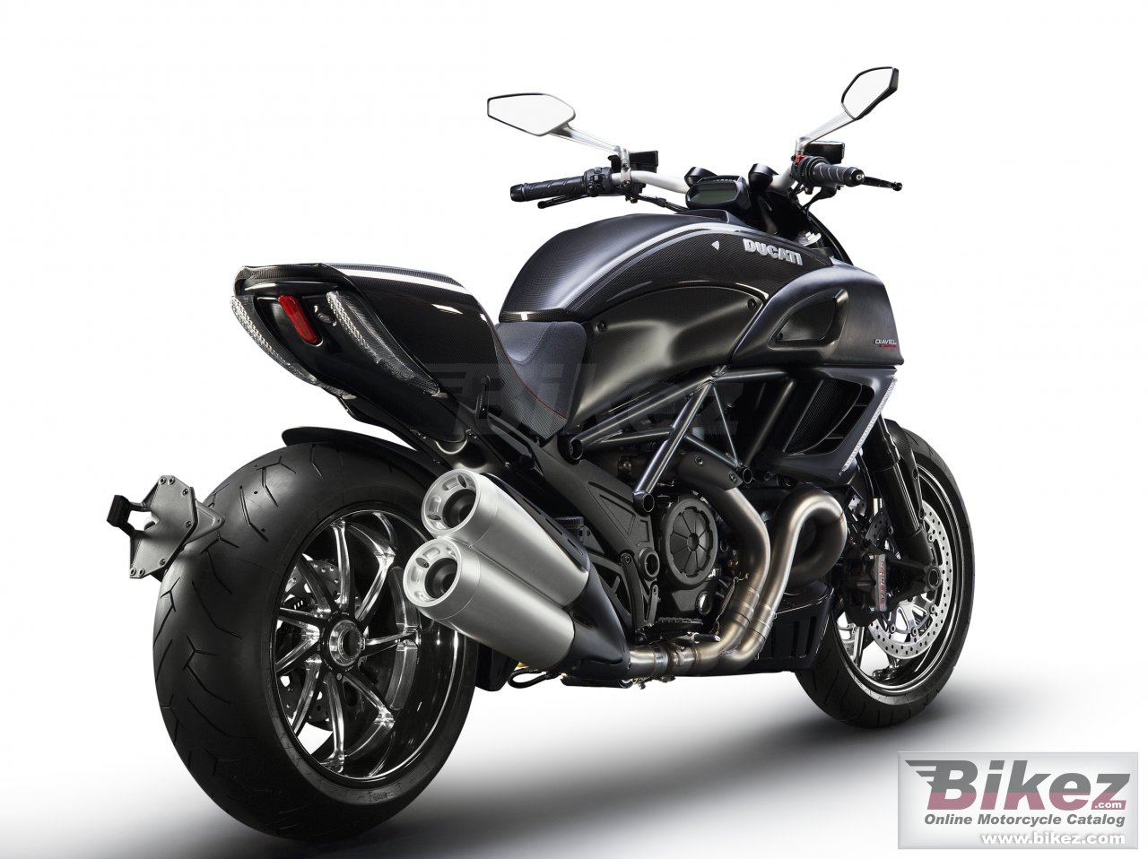Thumbnail for Ducati Diavel Carbon 2011