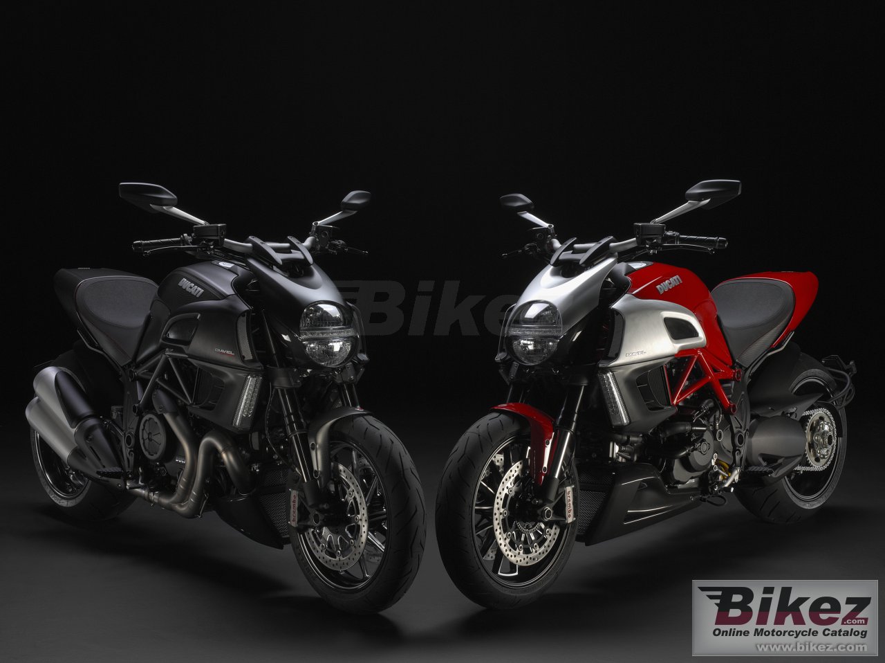 Thumbnail for Ducati Diavel Carbon 2011