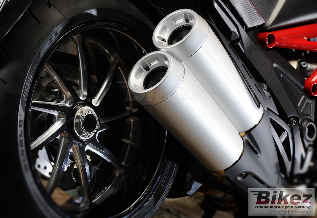 Thumbnail for Ducati Diavel Carbon 2012