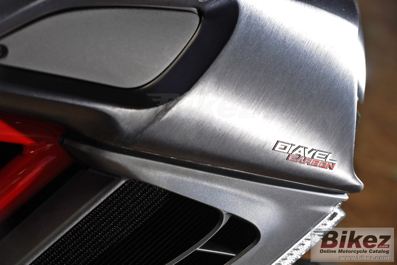 Thumbnail for Ducati Diavel Carbon 2013