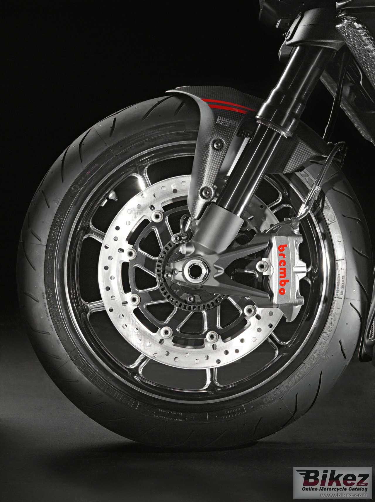 Thumbnail for Ducati Diavel Carbon 2013