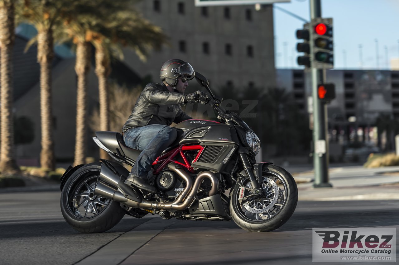 Thumbnail for Ducati Diavel Carbon 2015