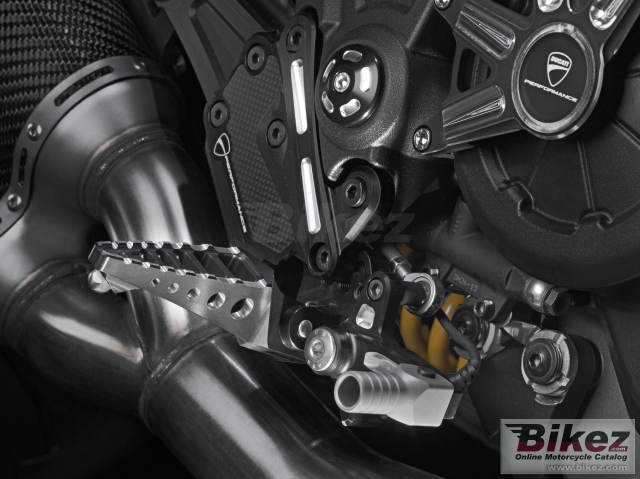 Thumbnail for Ducati Diavel Carbon 2015