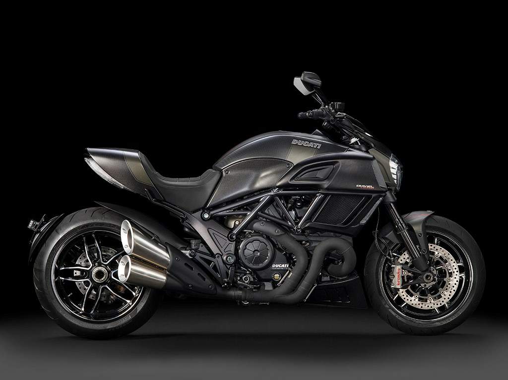 Thumbnail for Ducati Diavel Carbon 2016