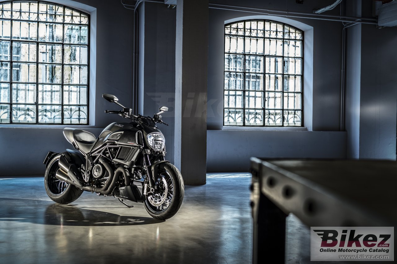 Thumbnail for Ducati Diavel Carbon 2017