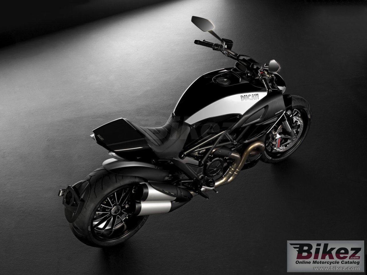 Thumbnail for Ducati Diavel Cromo 2012