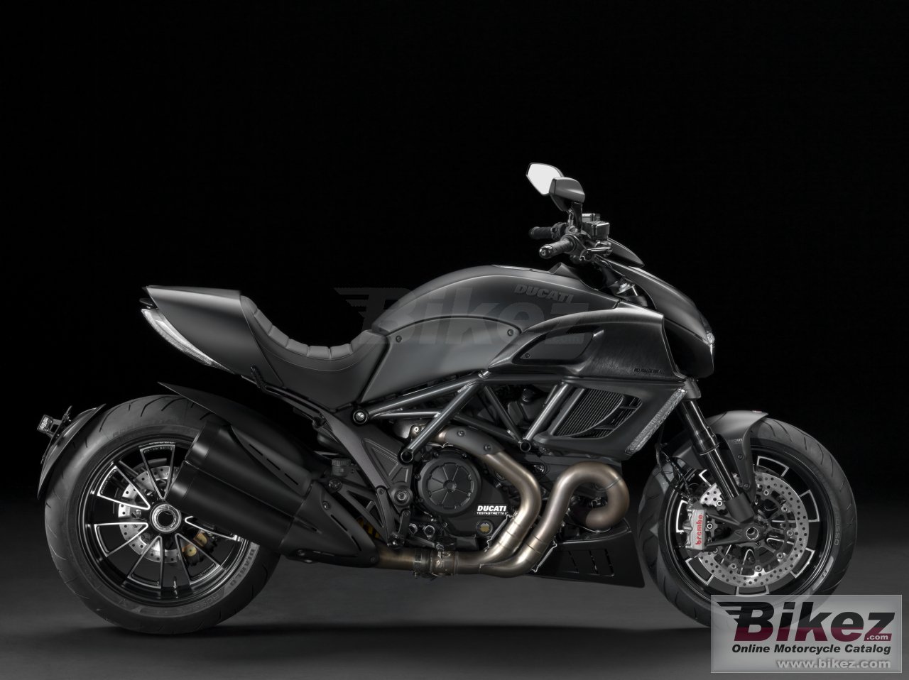 Ducati Diavel Dark