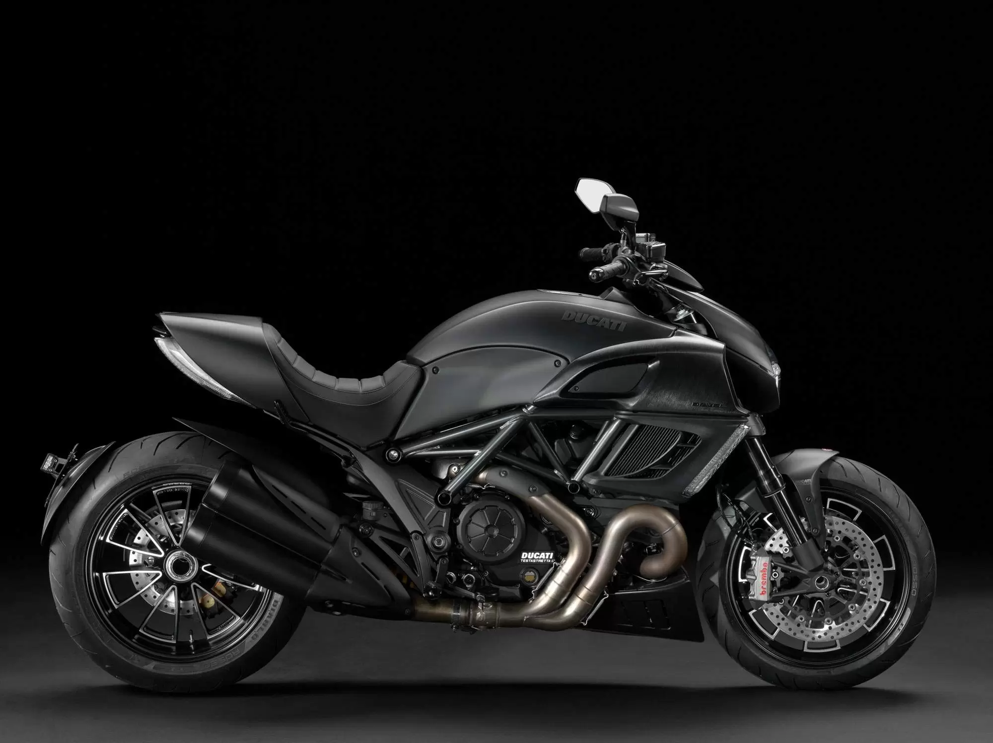 Thumbnail for Ducati Diavel Dark 2013