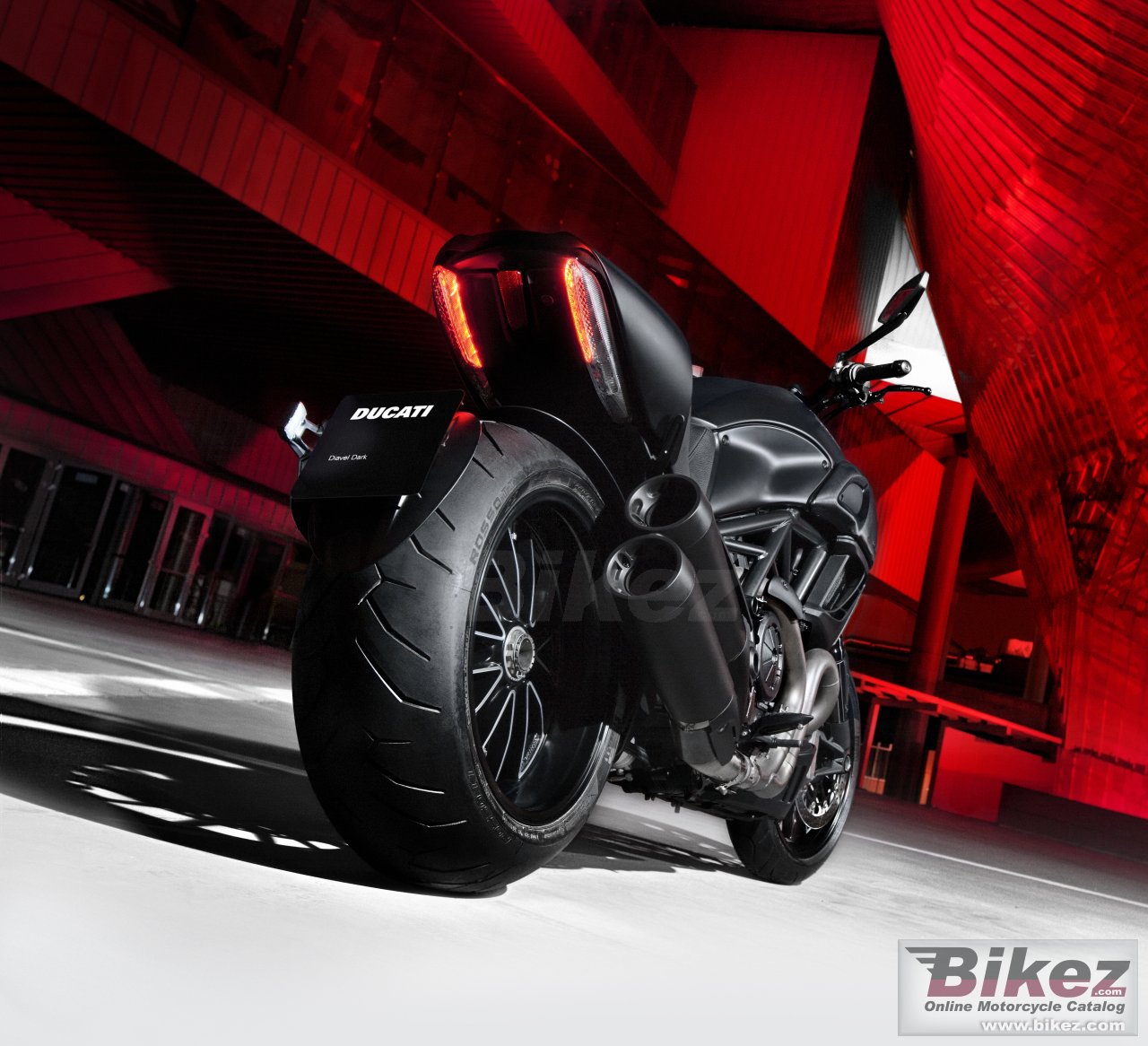 Thumbnail for Ducati Diavel Dark 2014
