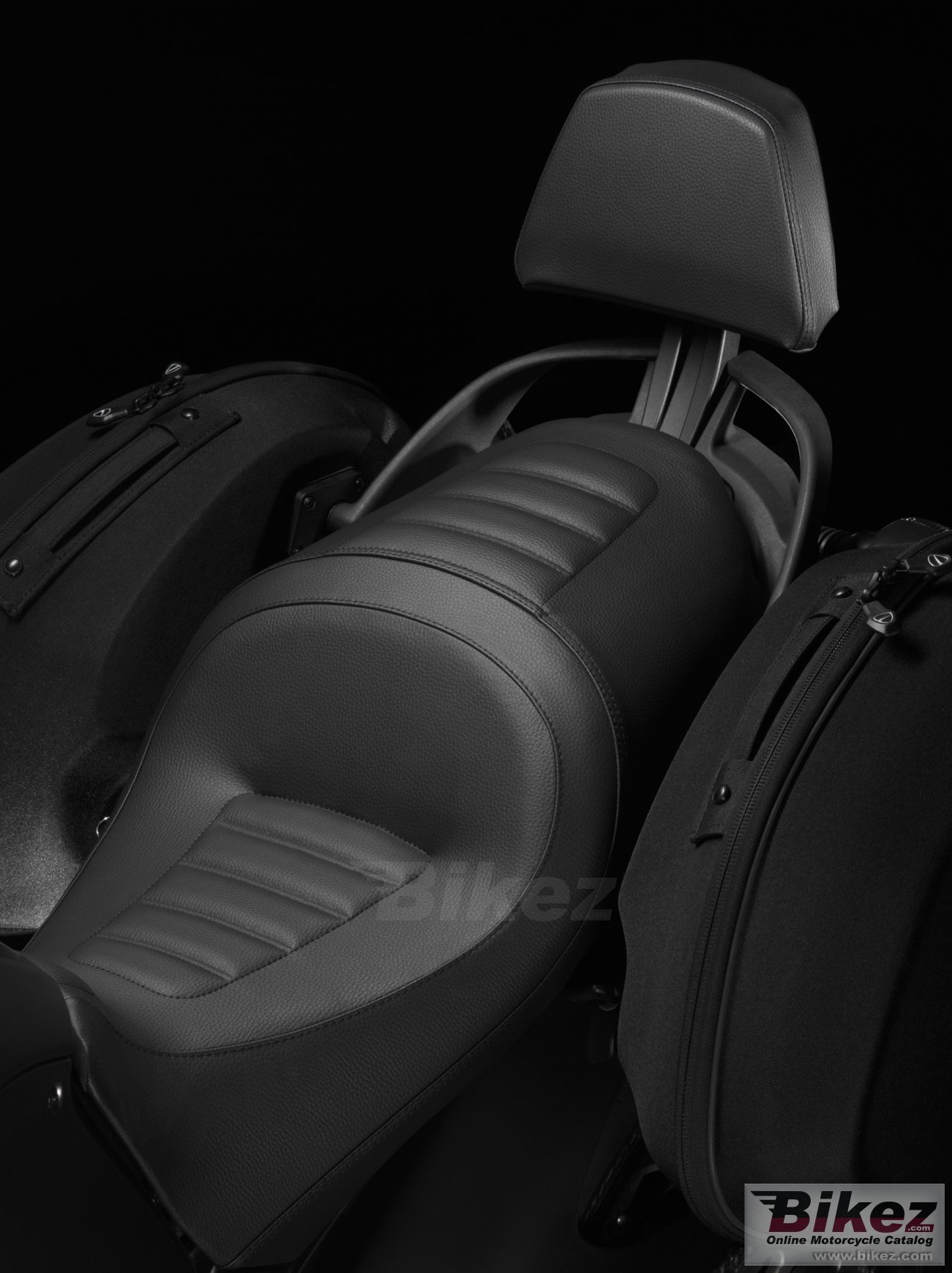 Thumbnail for Ducati Diavel Strada 2013