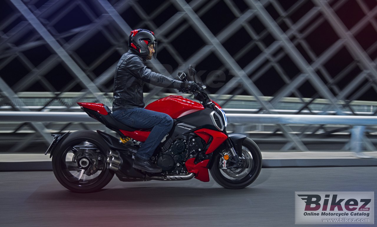 Thumbnail for Ducati Diavel V4 2023