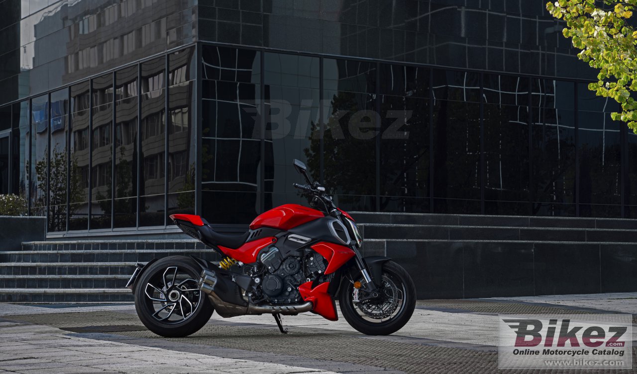 Thumbnail for Ducati Diavel V4 2023