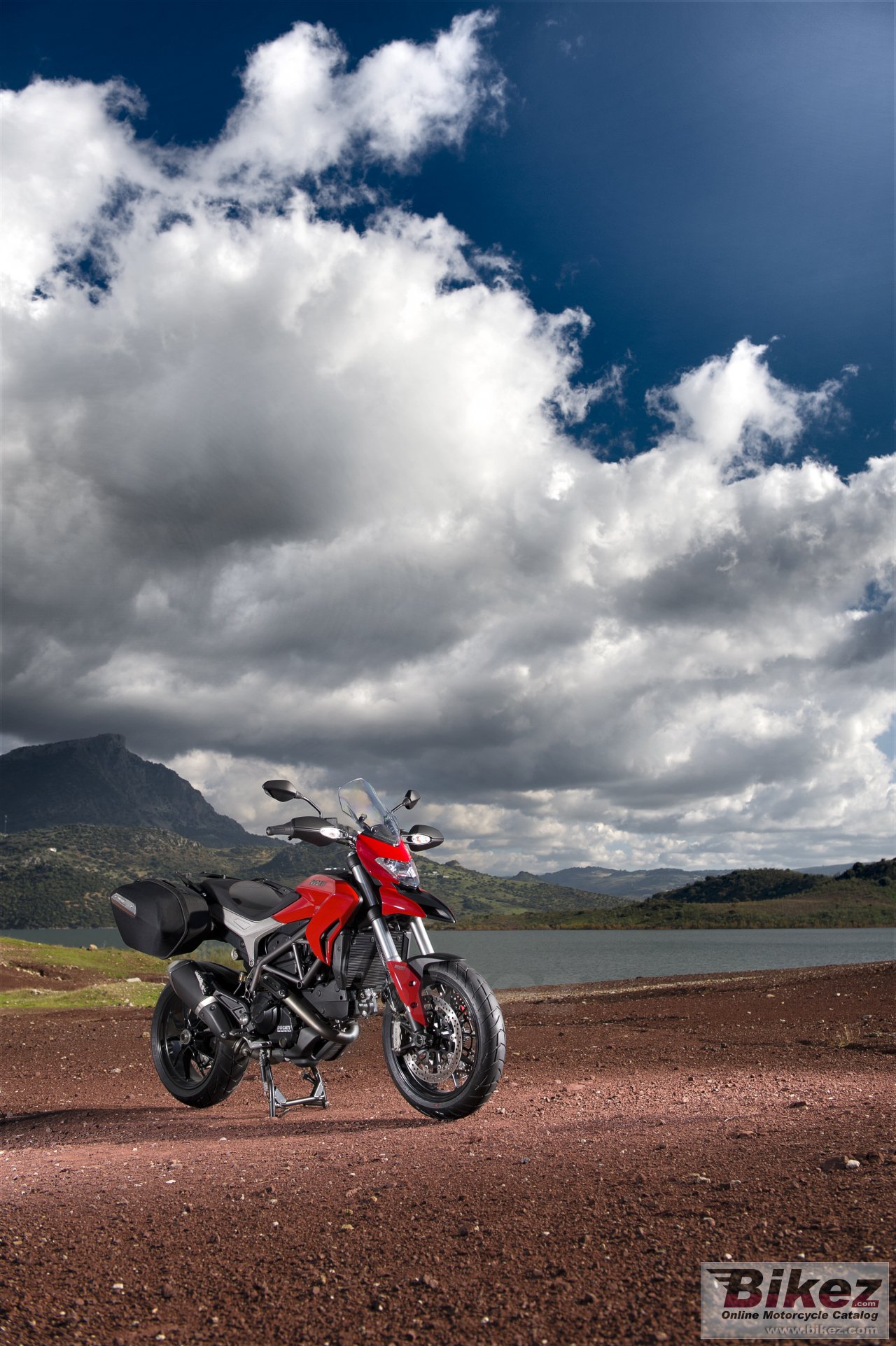 Thumbnail for Ducati Hyperstrada 2014