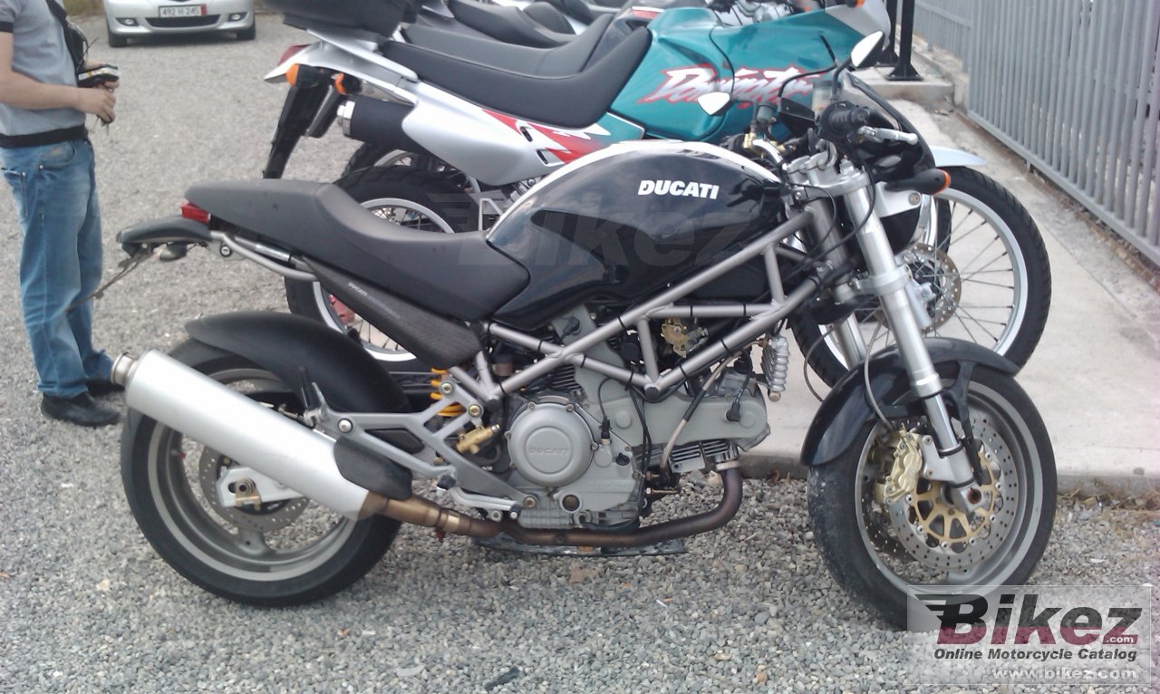 Ducati Monster 1000 S i.e.
