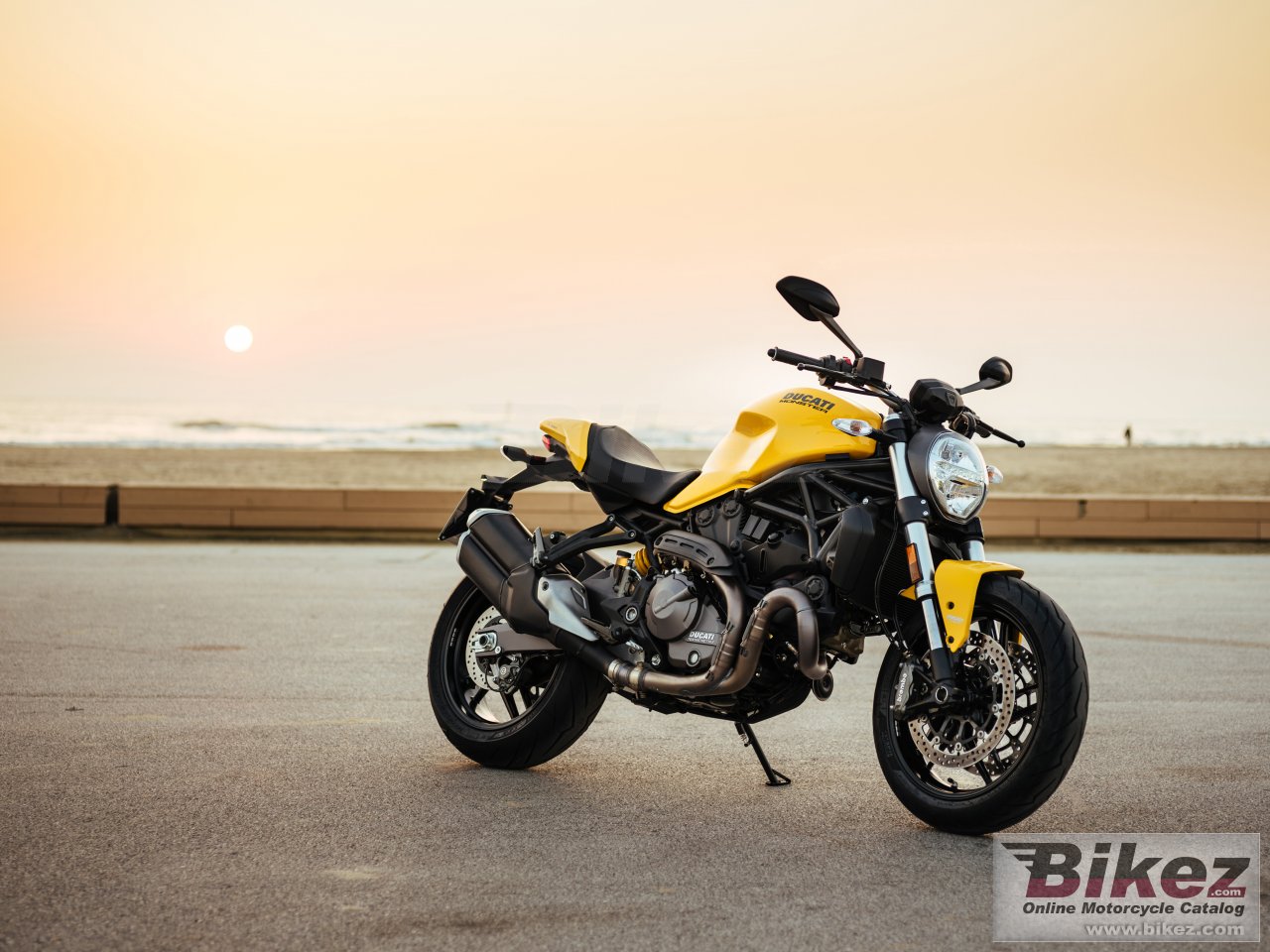 Thumbnail for Ducati Monster 821 2018