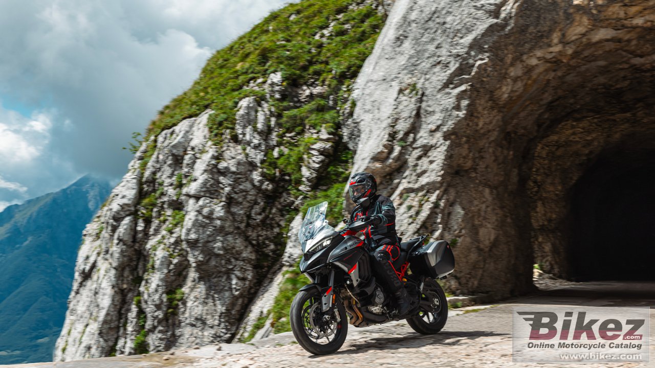 Thumbnail for Ducati Multistrada V4S Grand Tour 2024