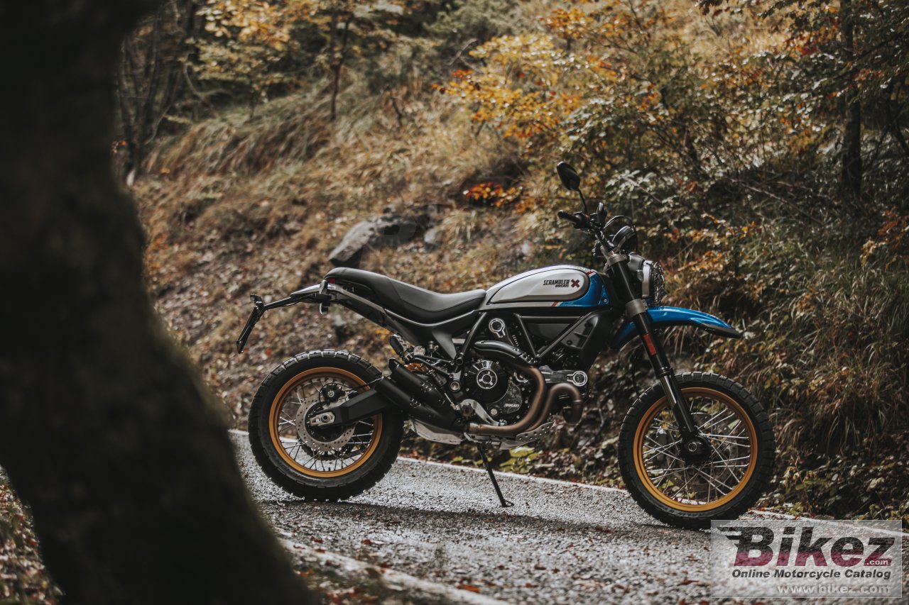 Thumbnail for Ducati Scrambler Desert Sled 2021