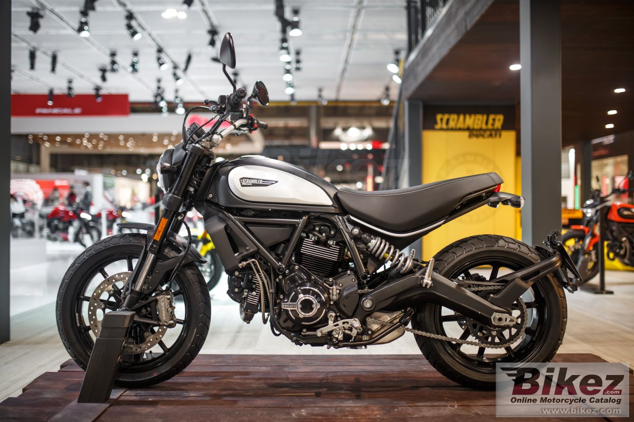 Ducati Scrambler Icon Dark