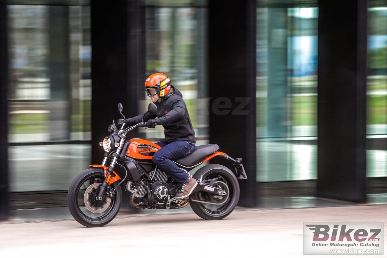 Thumbnail for Ducati Scrambler Sixty2 2019