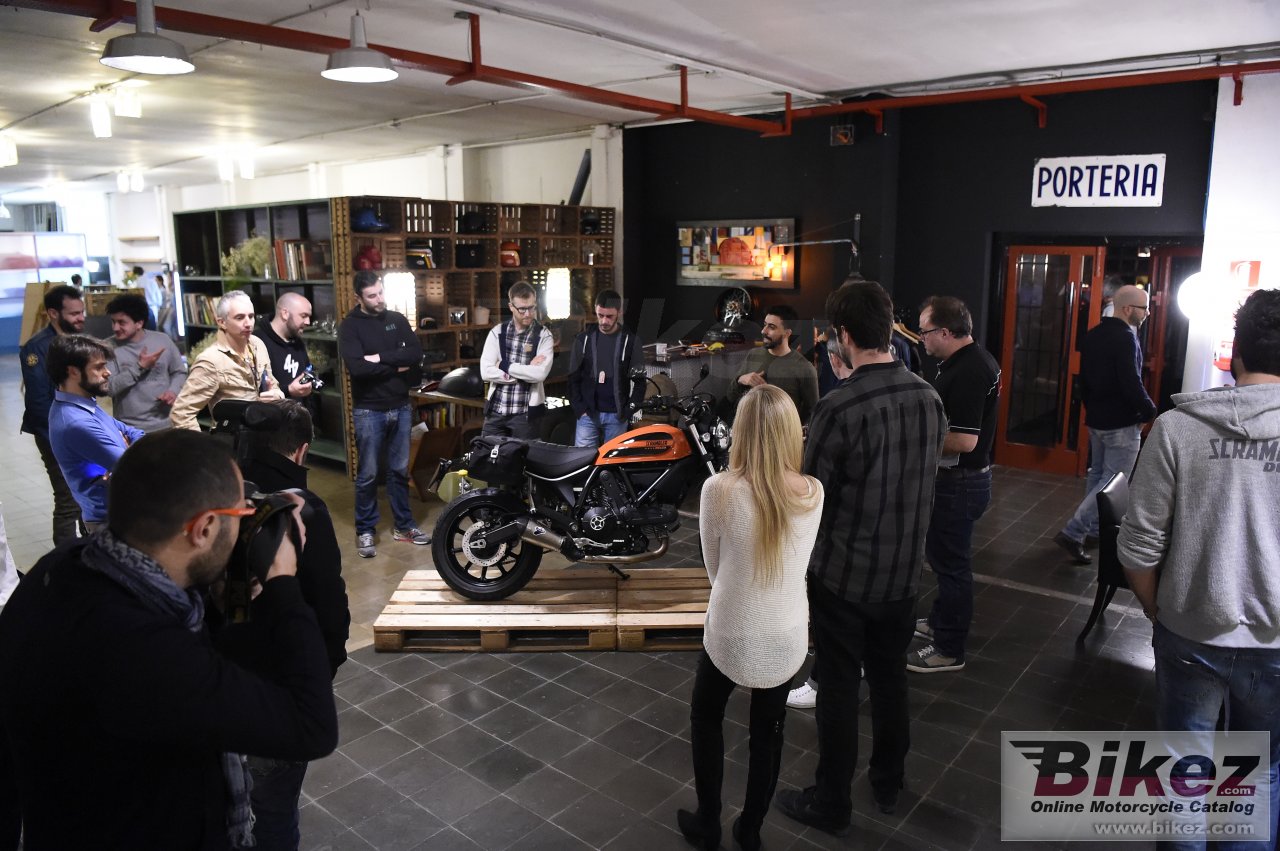 Thumbnail for Ducati Scrambler Sixty2 2019