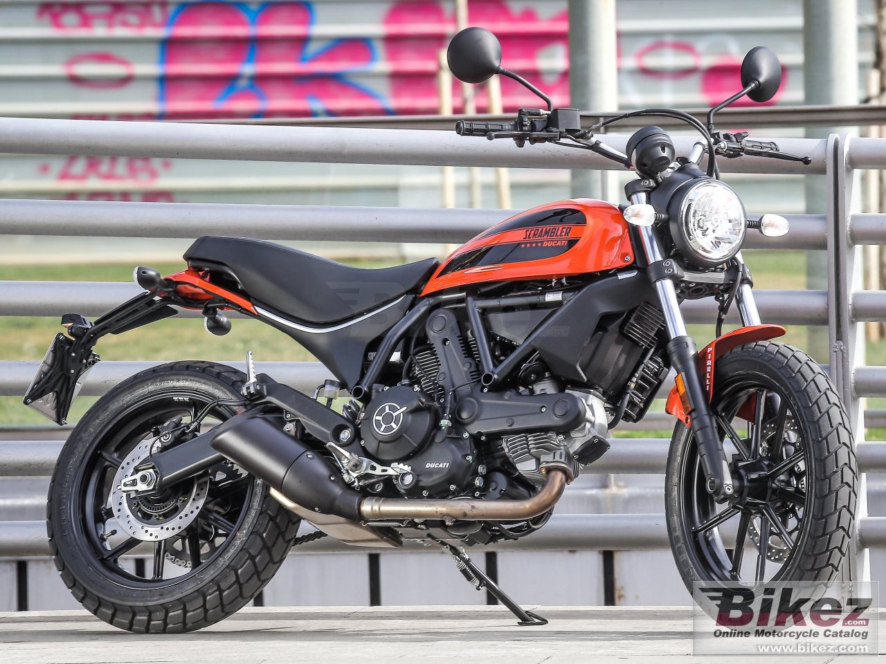 Ducati Scrambler Sixty2