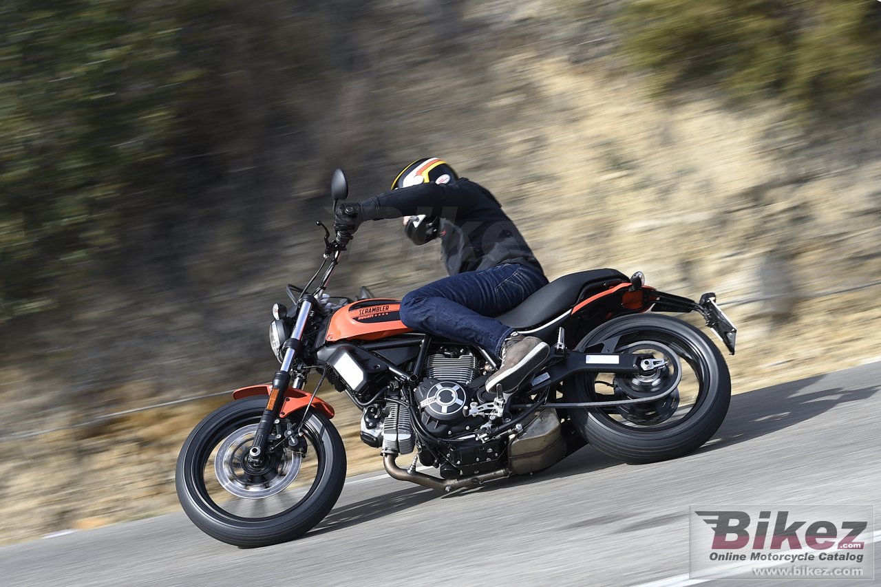 Thumbnail for Ducati Scrambler Sixty2 2019