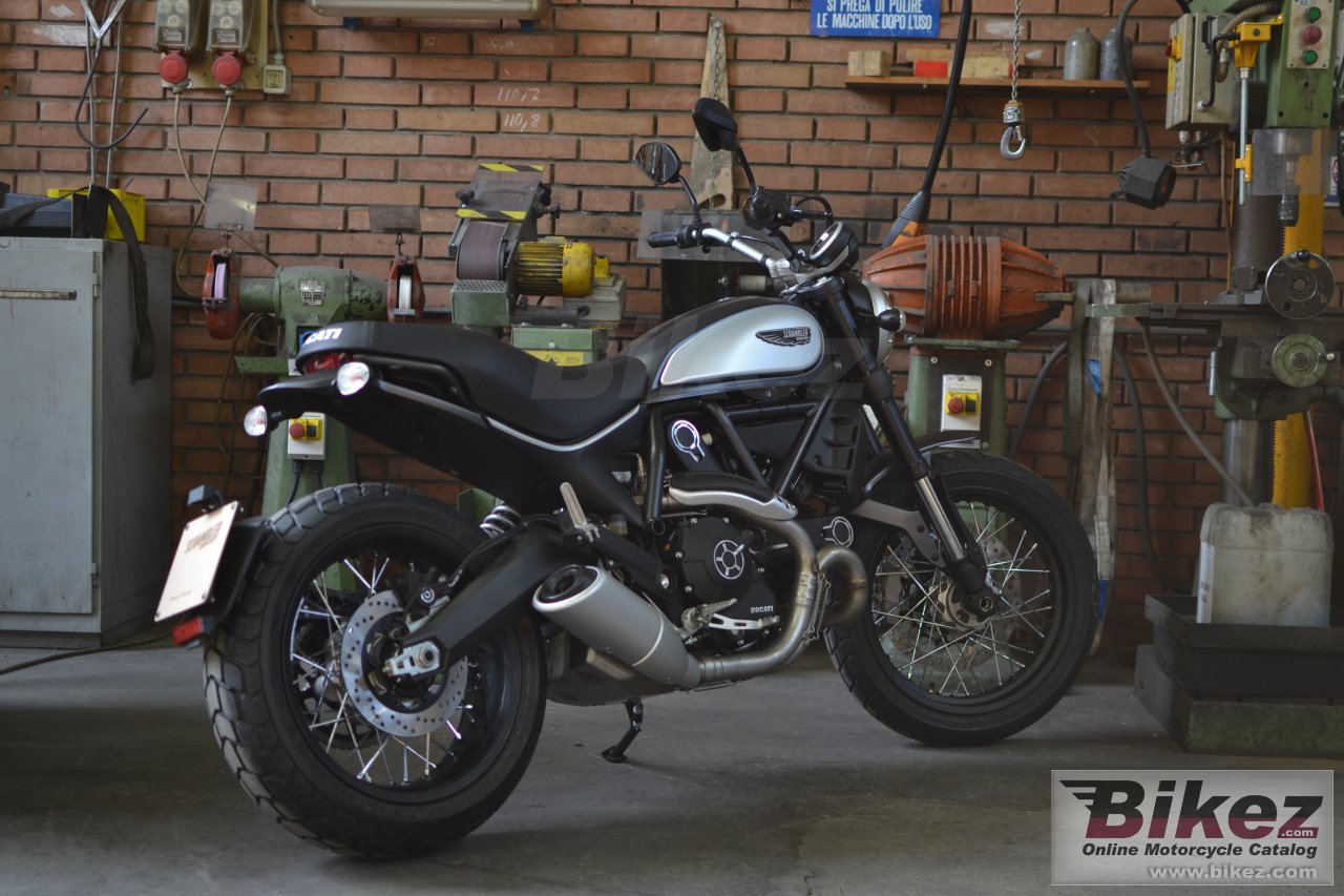 Thumbnail for Ducati Scrambler Street Classic 2018