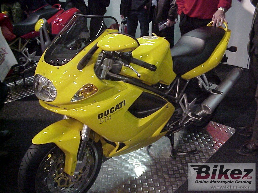 Ducati ST4