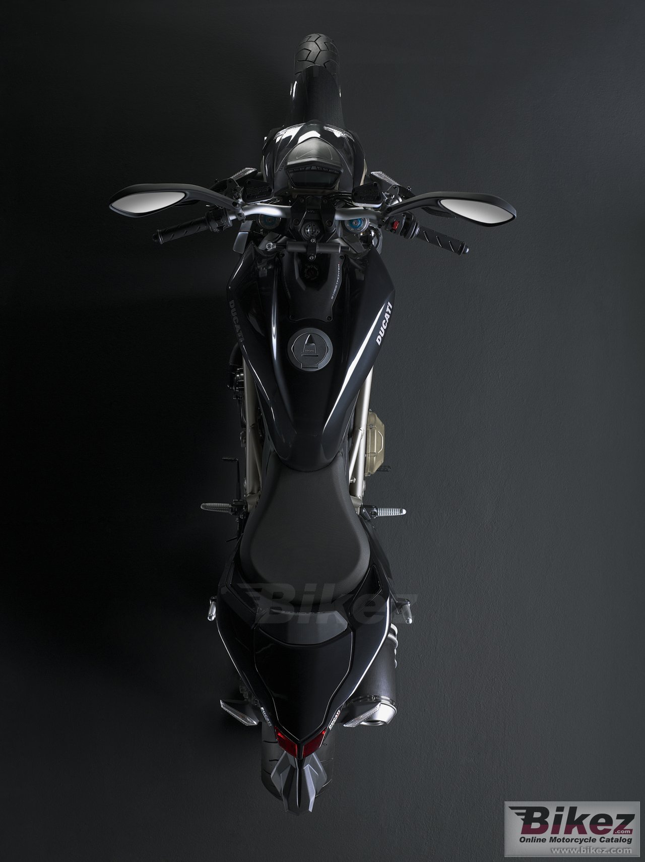 Thumbnail for Ducati Streetfighter S 2009