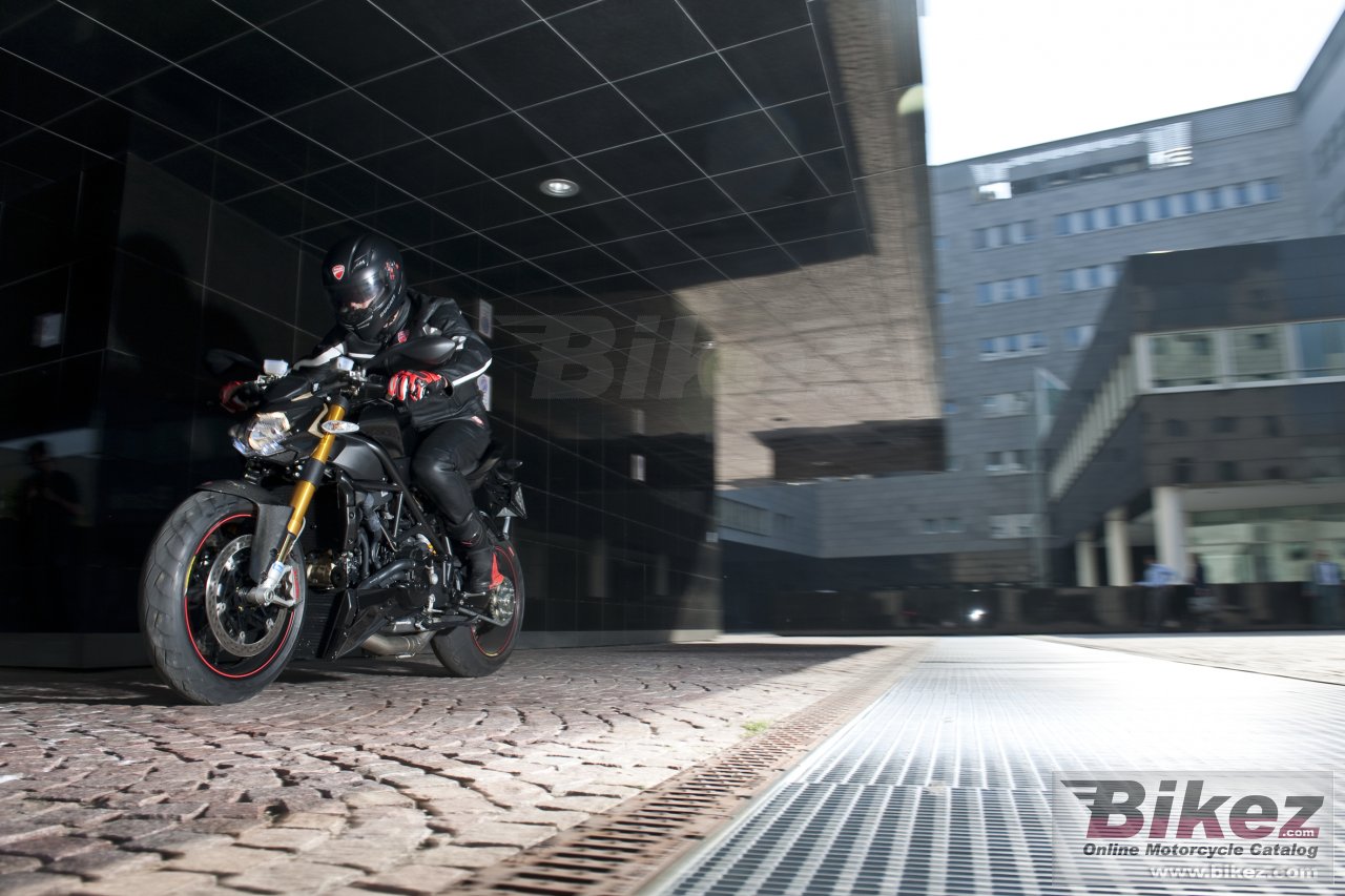 Thumbnail for Ducati Streetfighter S 2011
