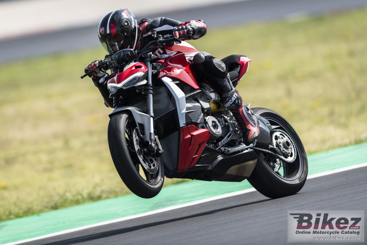 Thumbnail for Ducati Streetfighter V2 2022