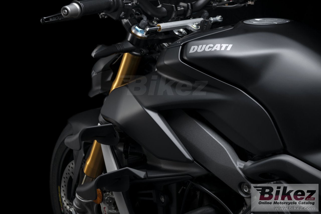 Thumbnail for Ducati Streetfighter V4 S 2021