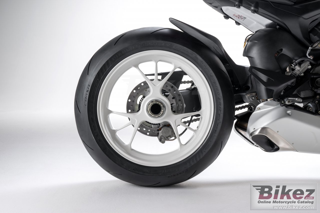 Thumbnail for Ducati Streetfighter V4 Supreme 2024