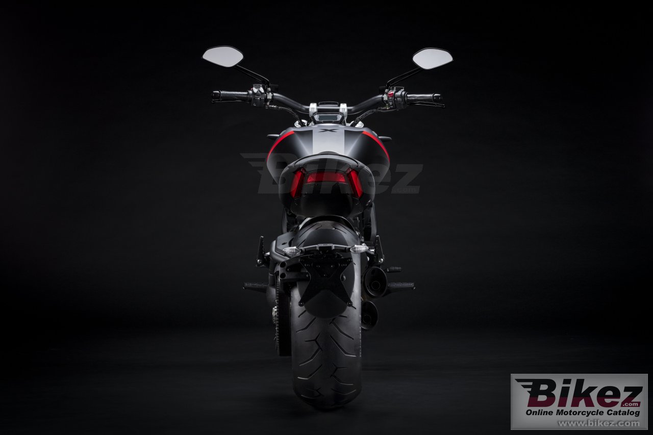 Thumbnail for Ducati XDiavel Black Star 2021