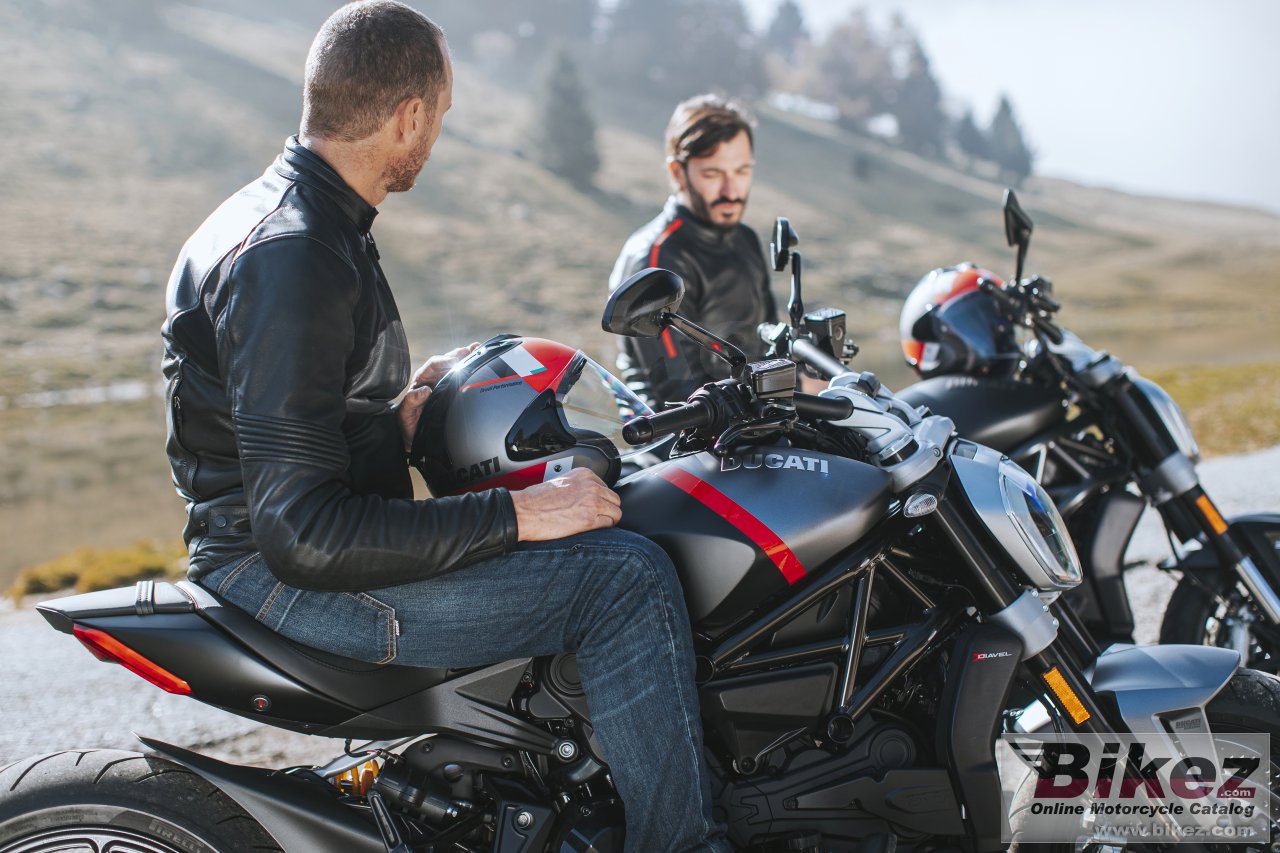 Thumbnail for Ducati XDiavel Black Star 2021