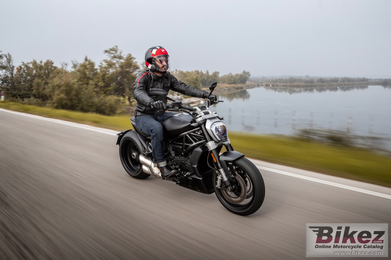 Thumbnail for Ducati XDiavel Dark 2021