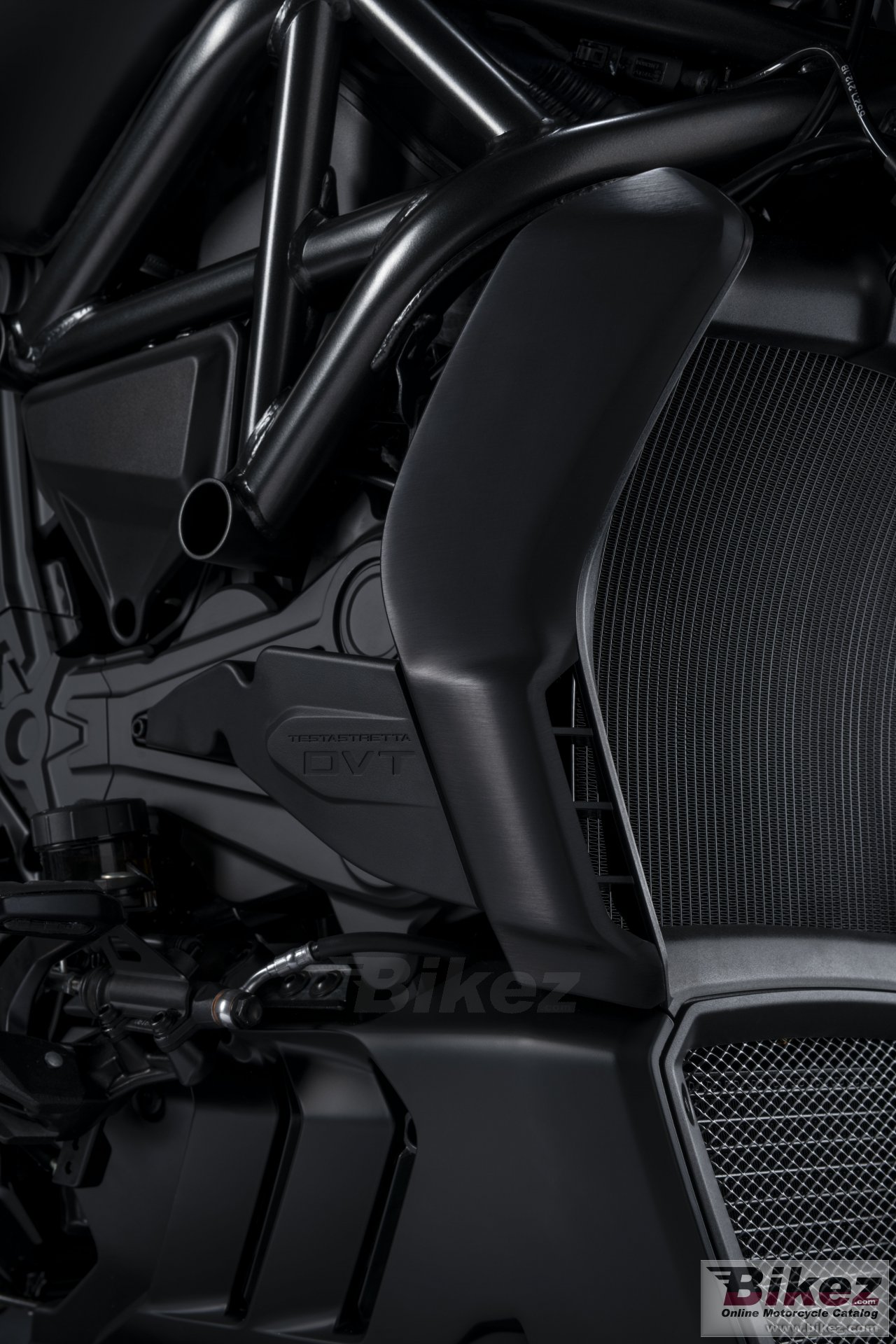 Thumbnail for Ducati XDiavel Dark 2021