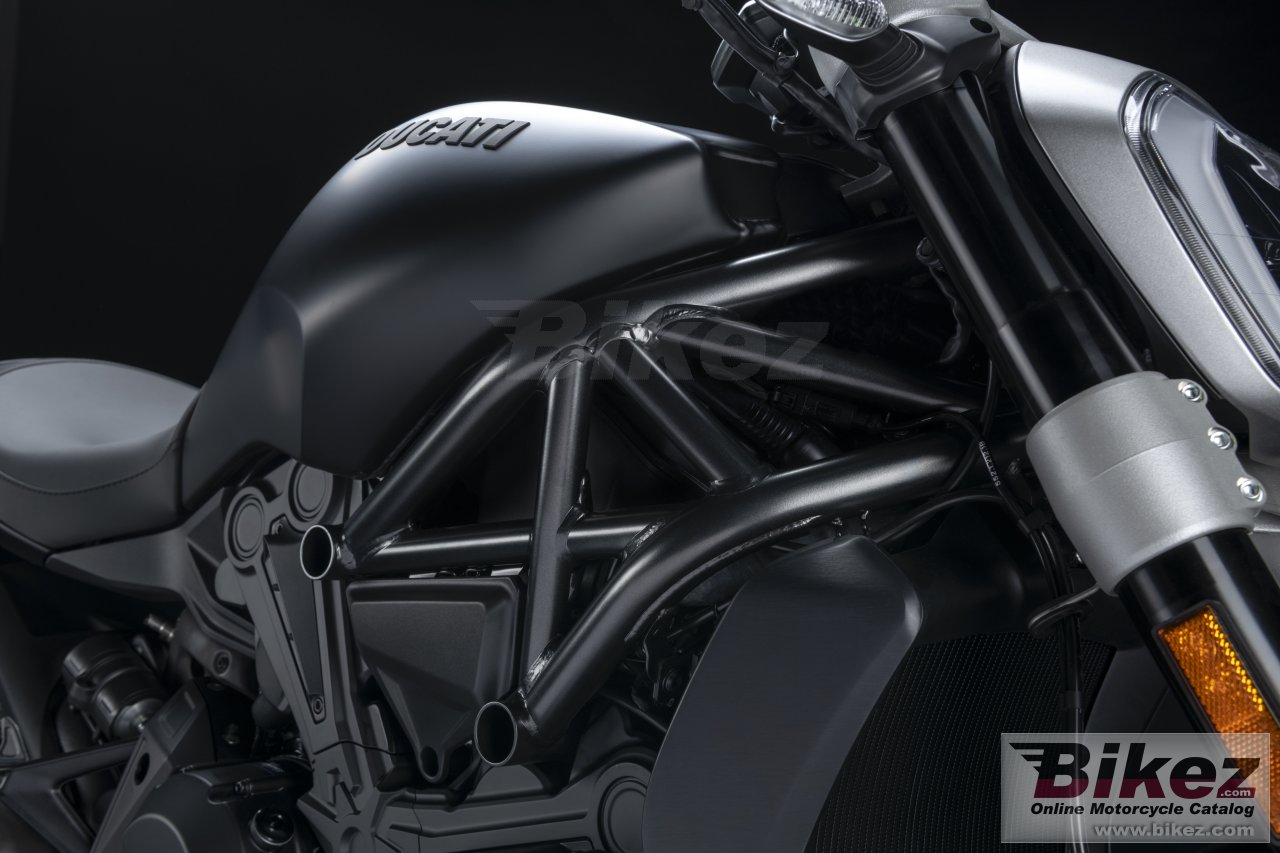 Thumbnail for Ducati XDiavel Dark 2021