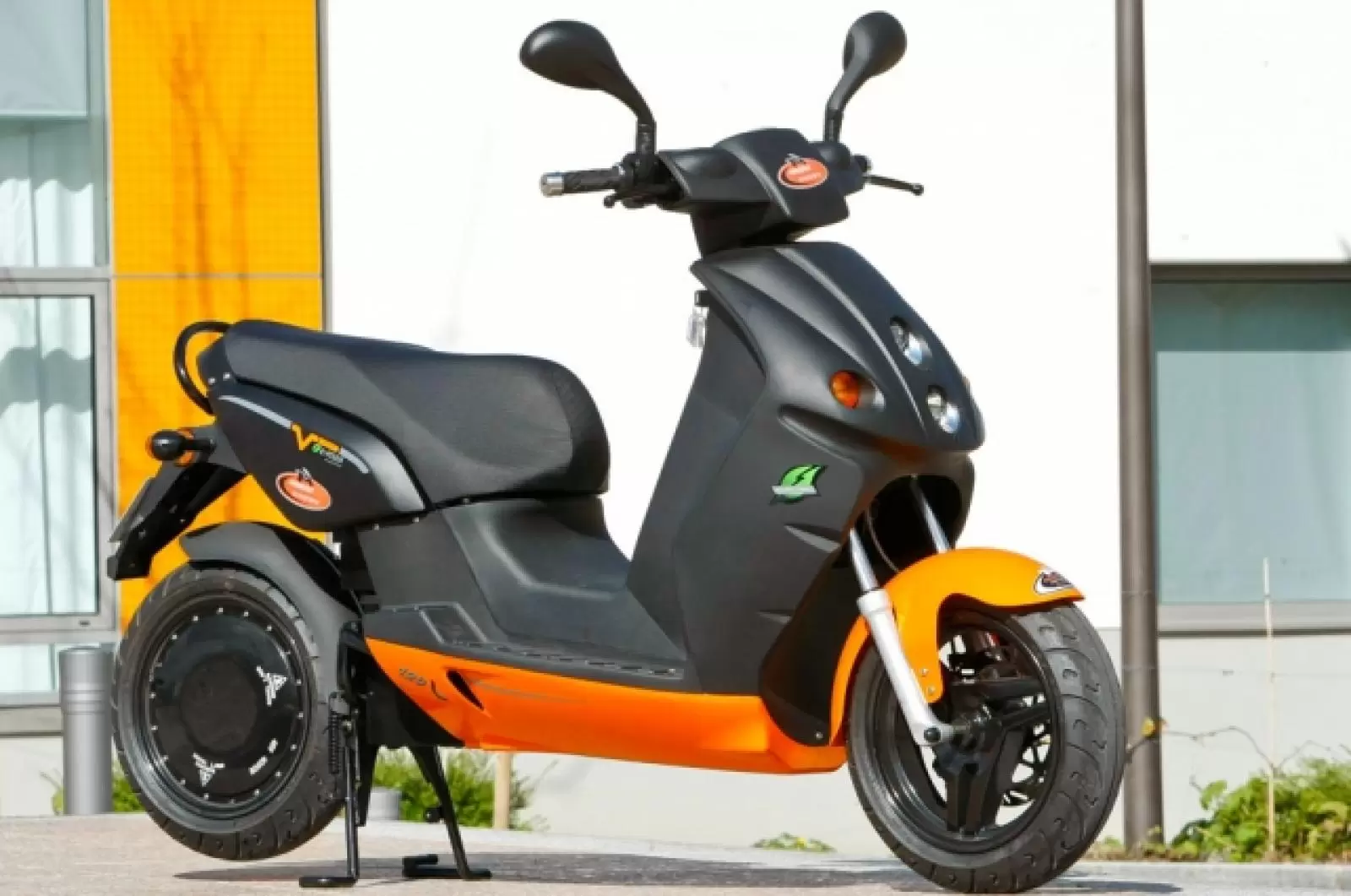E-max 120L