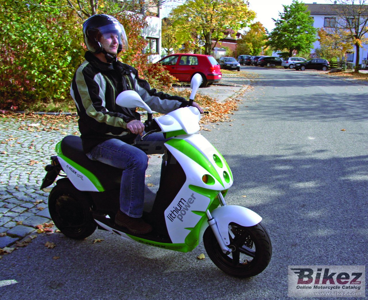 Thumbnail for E-max 120L 2010