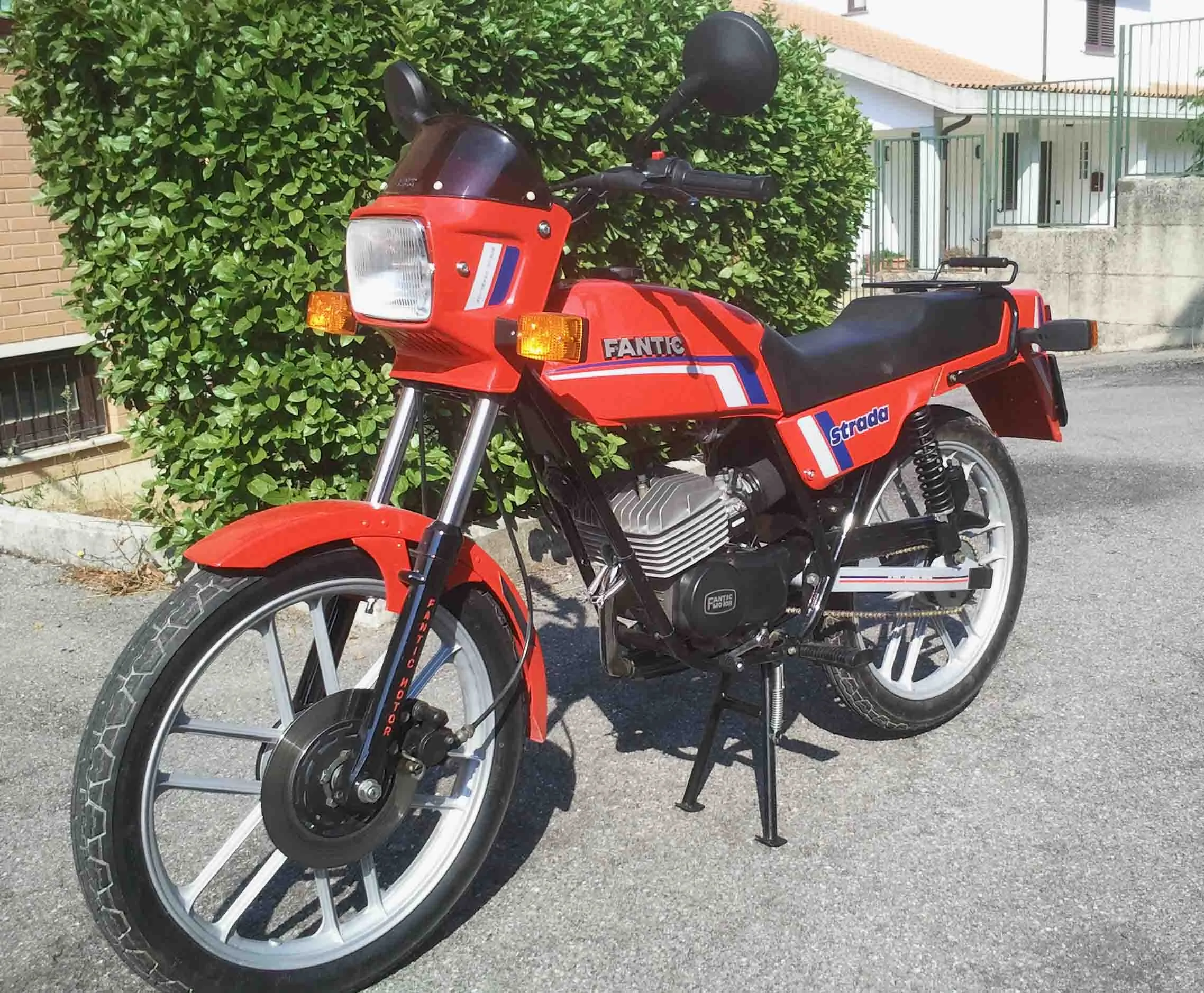 Fantic 125 Strada LC