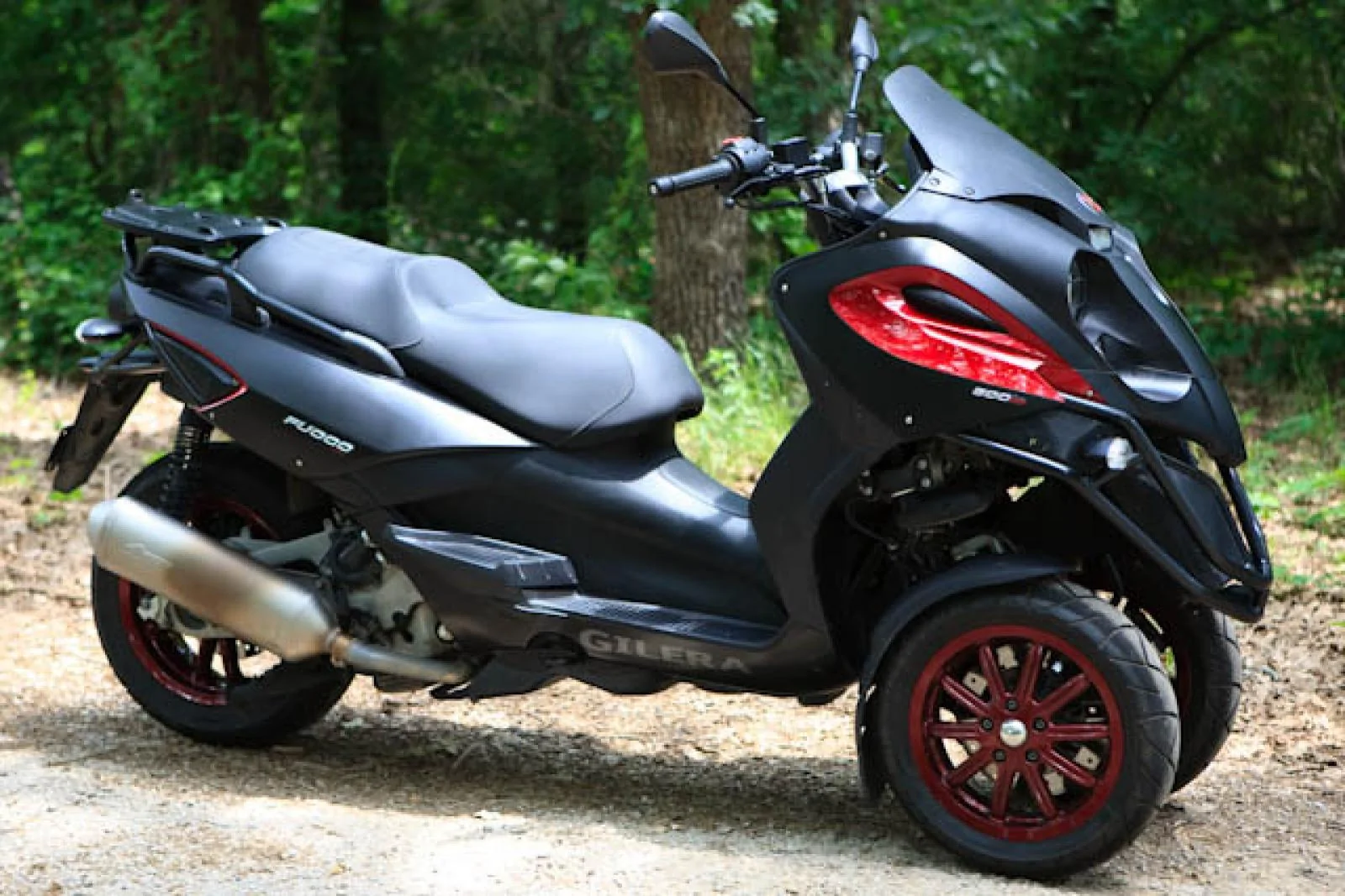 Thumbnail for Gilera Fuoco 500 2008