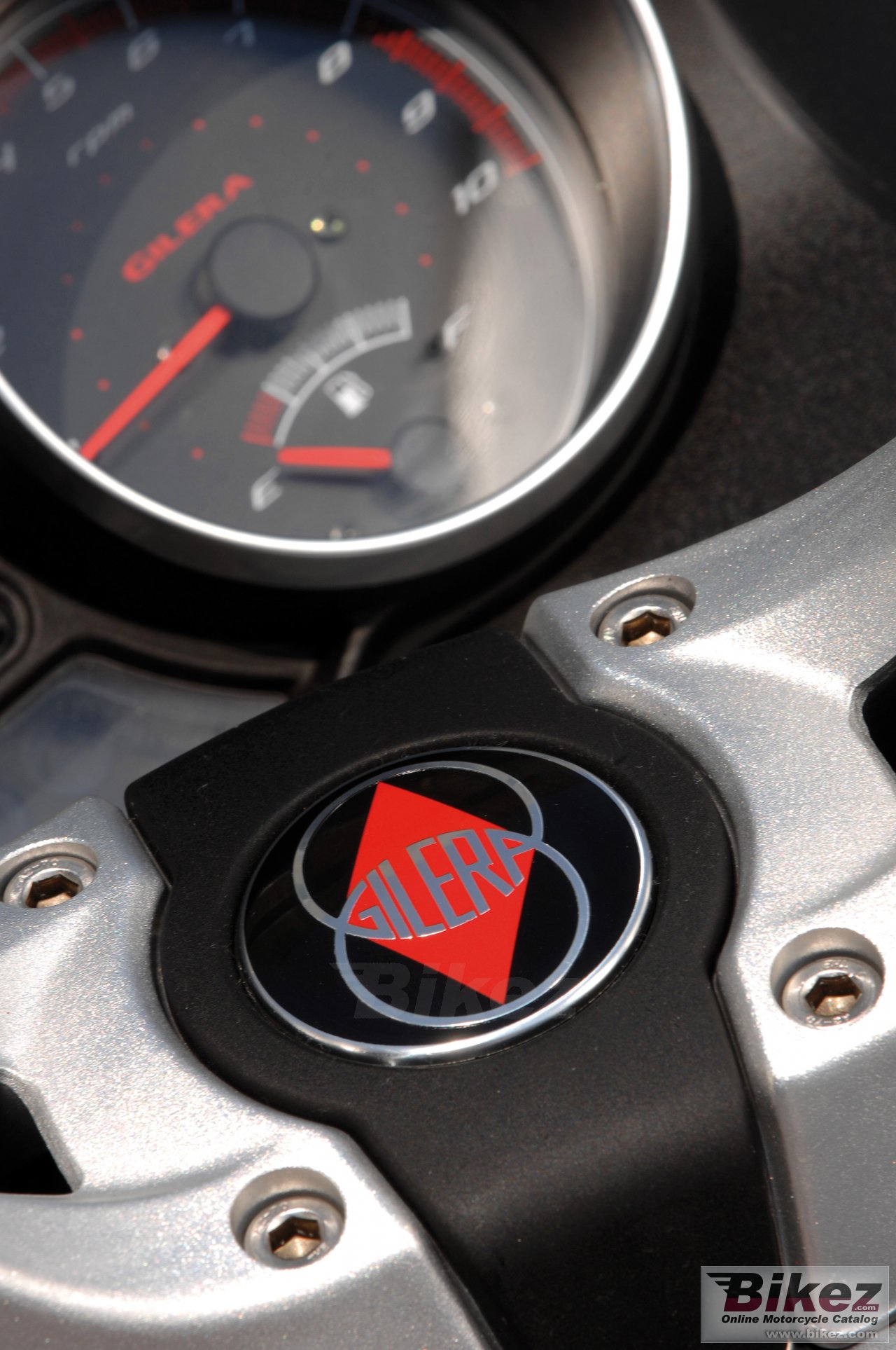 Thumbnail for Gilera GP800 2009
