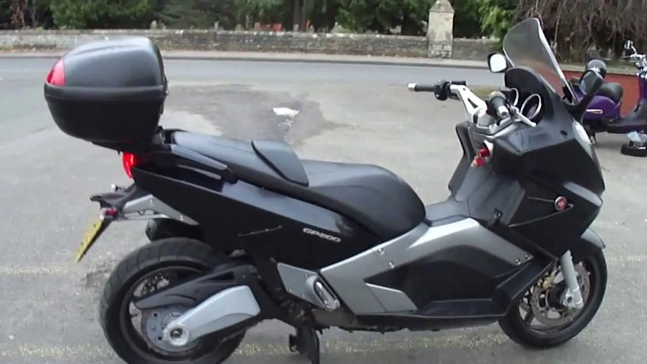 Thumbnail for Gilera GP 800 2011