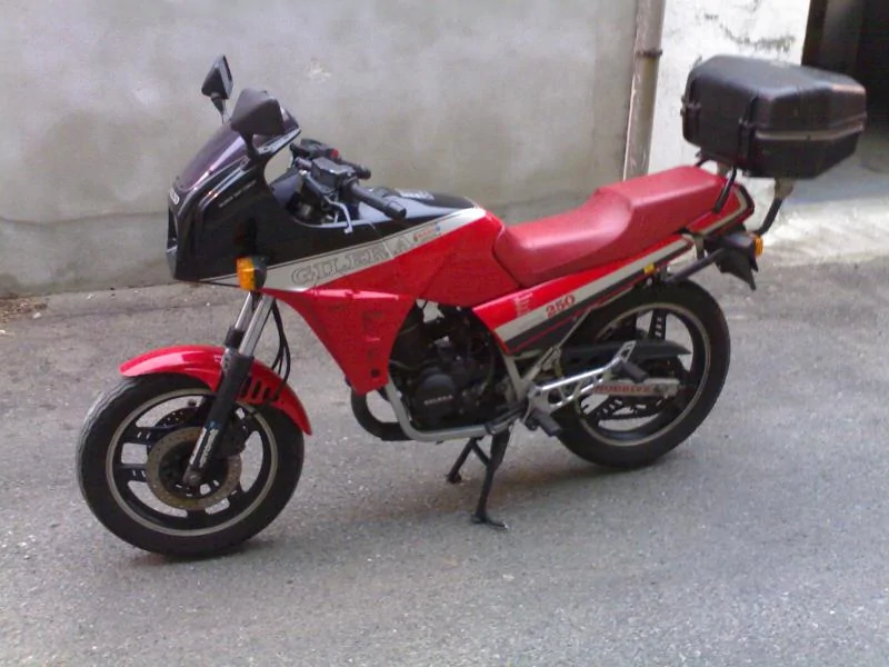 Gilera NGR 250