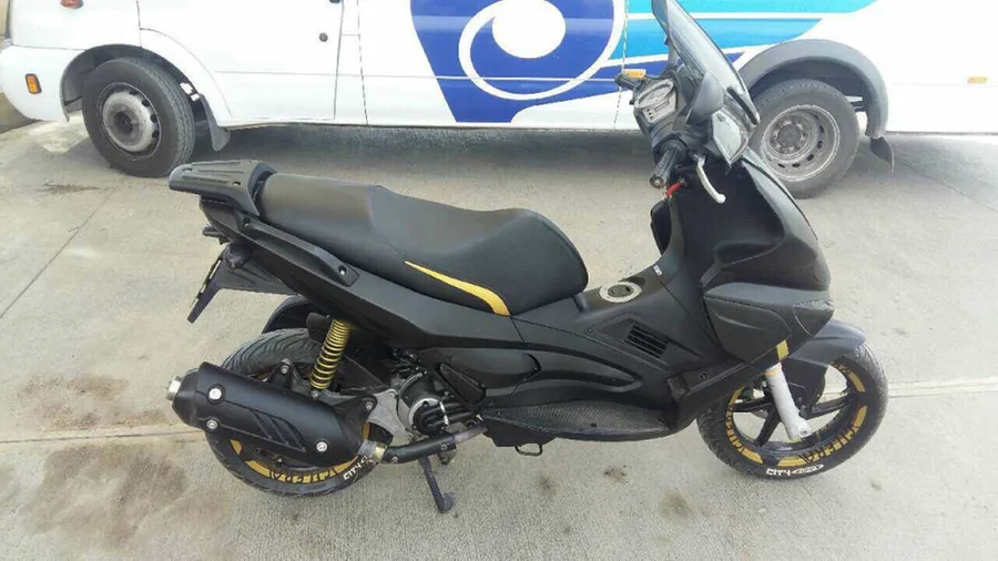 Thumbnail for Gilera Runner ST 200 2012
