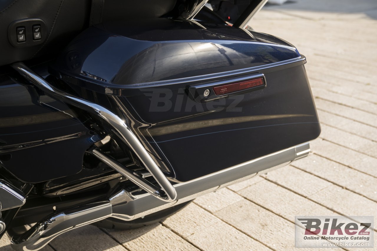 Thumbnail for Harley-Davidson 115th Anniversary CVO Limited 2018
