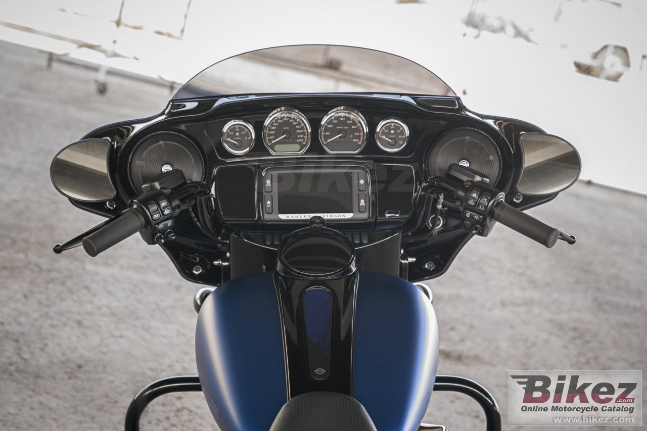 Thumbnail for Harley-Davidson 115th Anniversary Street Glide Special 2018