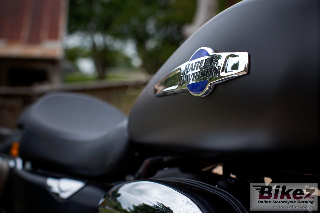 Thumbnail for Harley-Davidson 1200 Custom Limited Edition B 2016