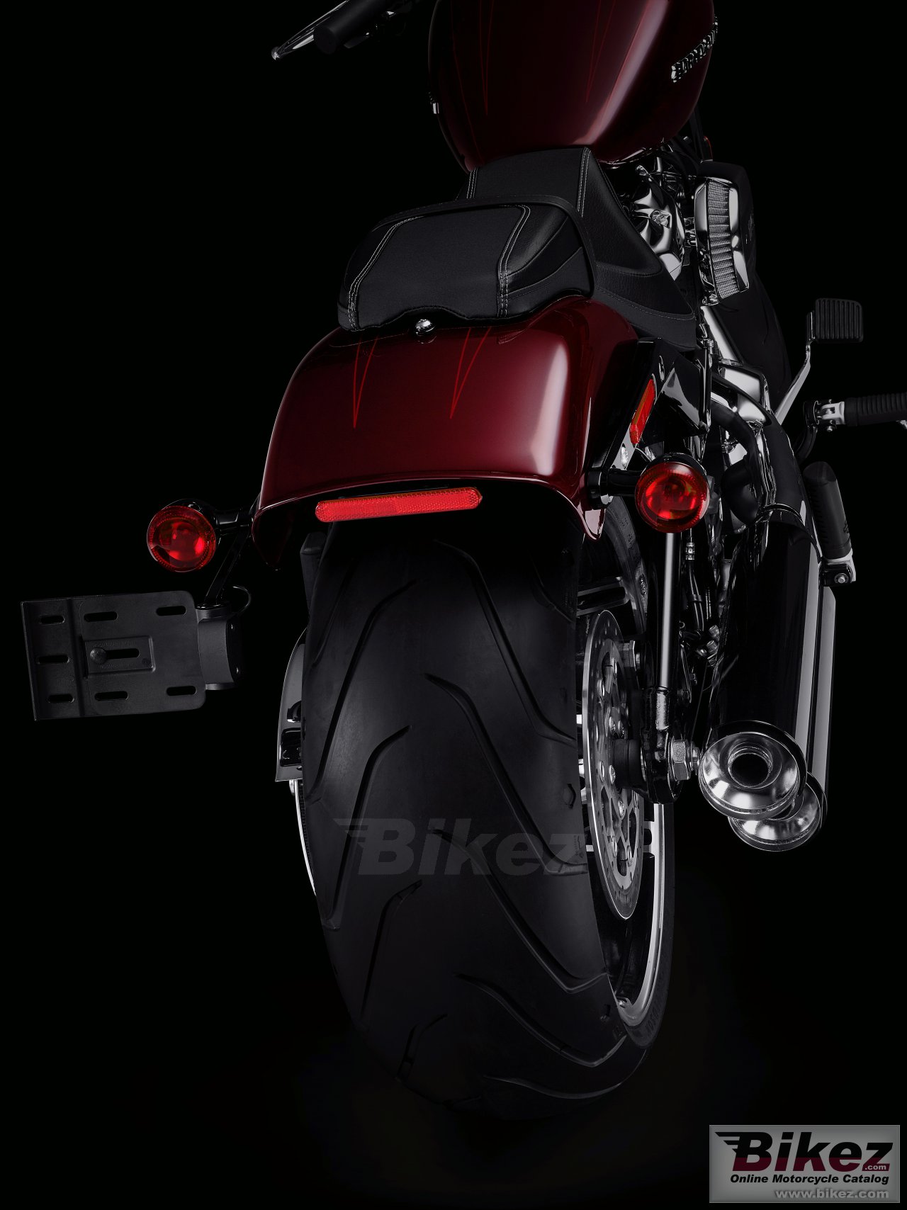 Thumbnail for Harley-Davidson Breakout 2021